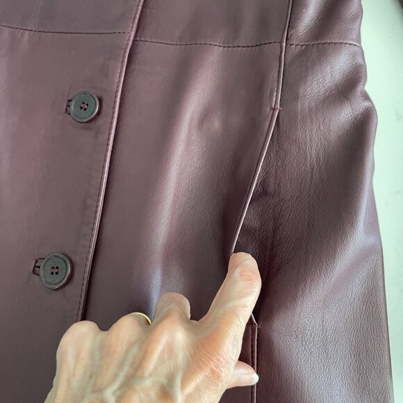 Danier Genuine Italian Leather 4 Button Lined Fitted Coat Purple/Wine XS NWOT - Picture 14 of 15